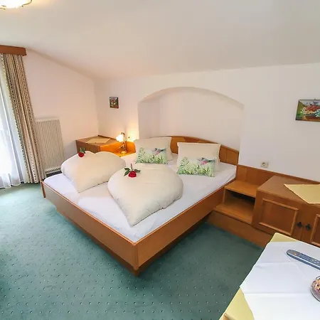 Bio-bauernhof Hatzbauer * Maria Alm am Steinernen Meer